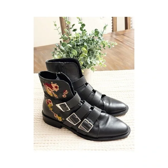 Zara Trafaluc Floral Embroidered Black Buckle Booties size 40 9USA - Picture 1 of 11